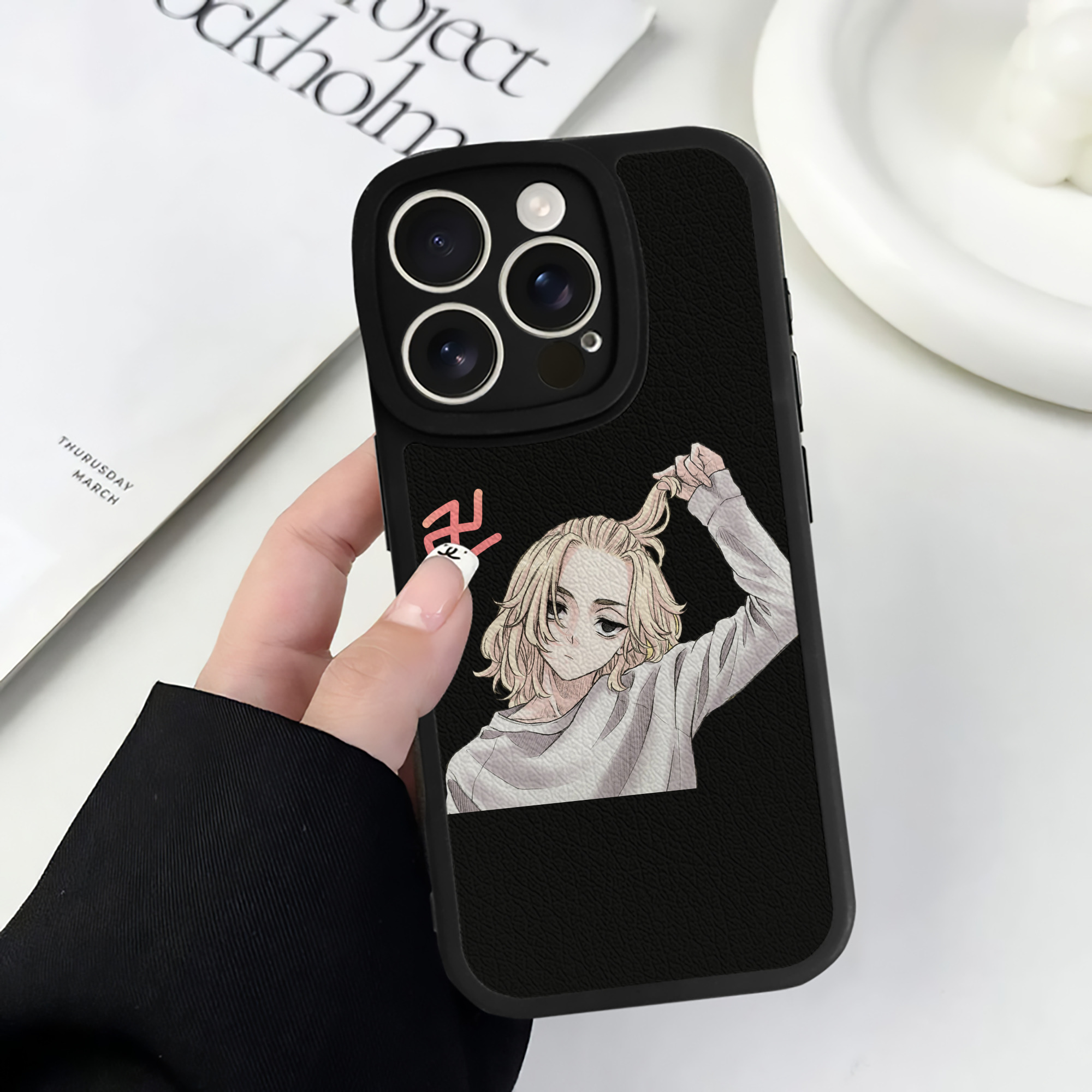 （画像用） 東京リベンジャーズ Tokyo Revengers 【iPhone 16シリーズ対応】シリコンスマホケース（レザー調） 材質：シリコン